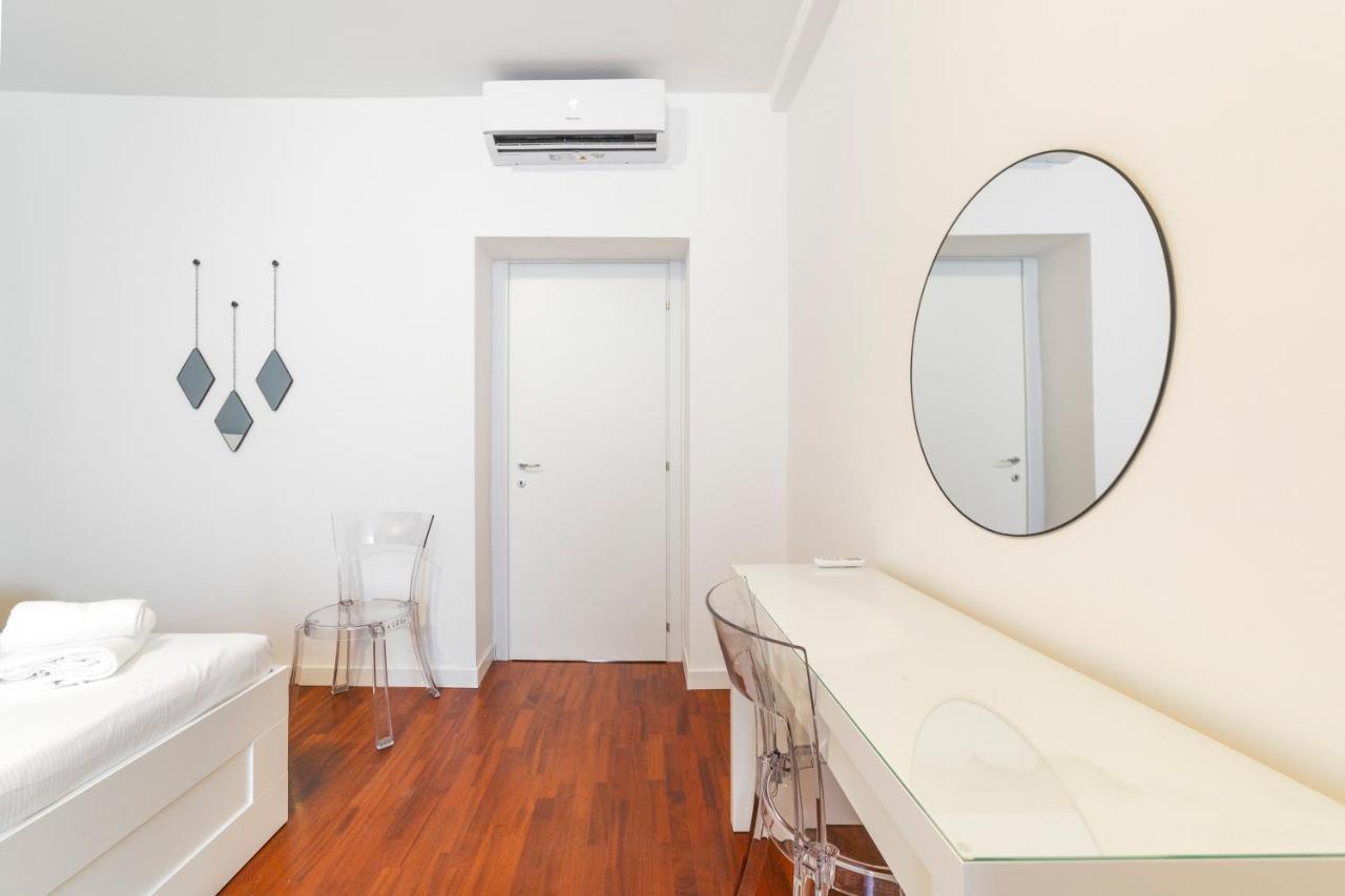 Roomy Apartment Close To Subway M5! 밀라노 외부 사진